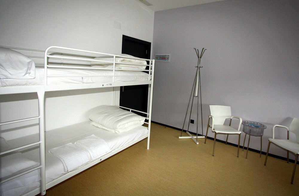 Kaps Hostel Βίγκο Εξωτερικό φωτογραφία