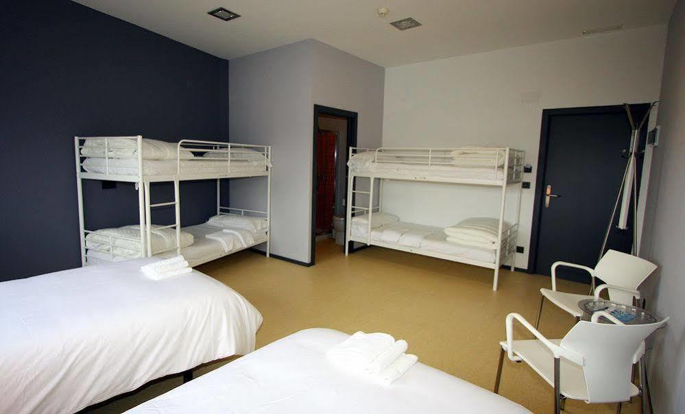 Kaps Hostel Βίγκο Εξωτερικό φωτογραφία